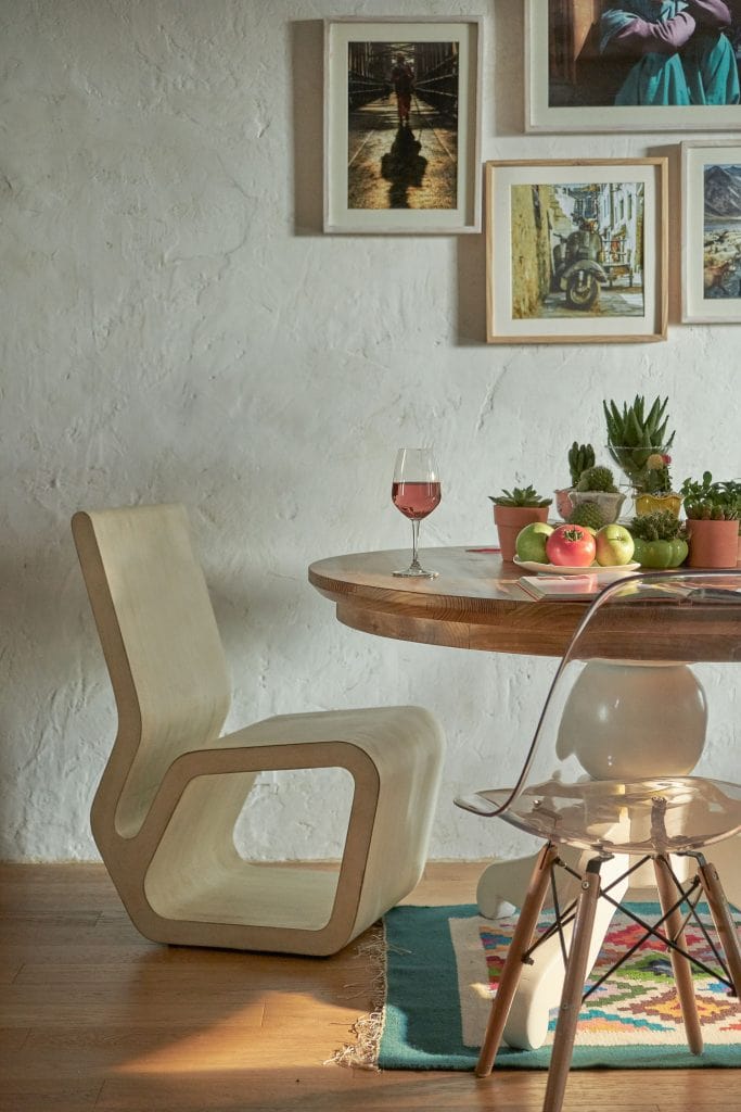 Gợi nhớ về câu chuyện trên dãy Himalaya tuyết phủ từ căn hộ 46m vuông