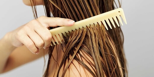 Học cách sấy tóc ướt nhanh khô chỉ với một nửa thời gian