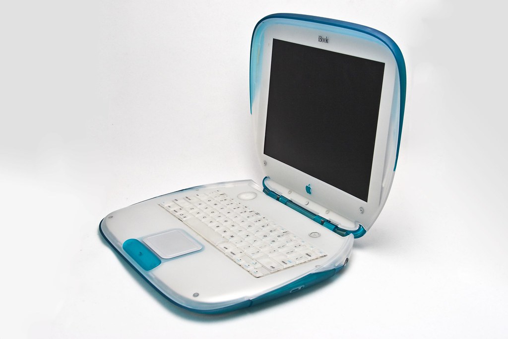 Jony Ive và những thiết kế tuyệt vời đã đi vào lịch sử cùng Apple