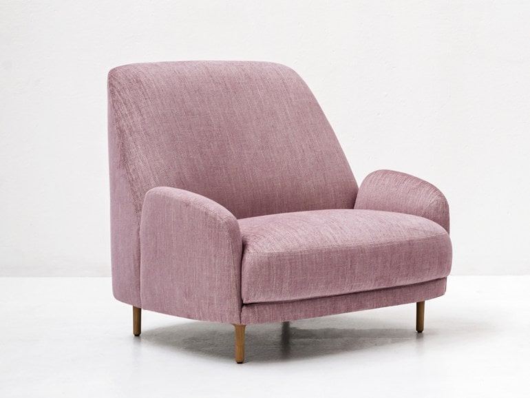Thiết kế sofa màu cẩm quỳ thời thượng, đẹp mắt và sang trọng